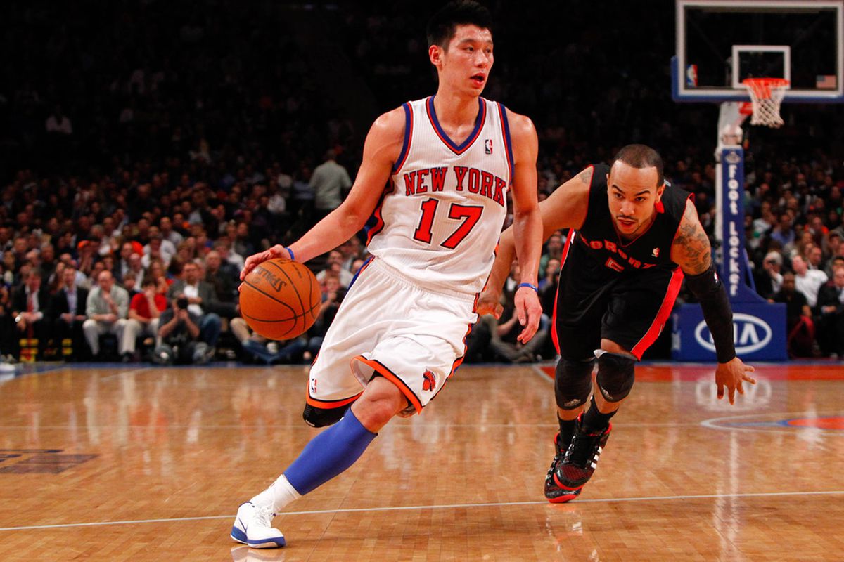 Jeremy Lin giúp tái lập truyền thống của NBA Finals suốt 73 năm qua ít ai biết đến